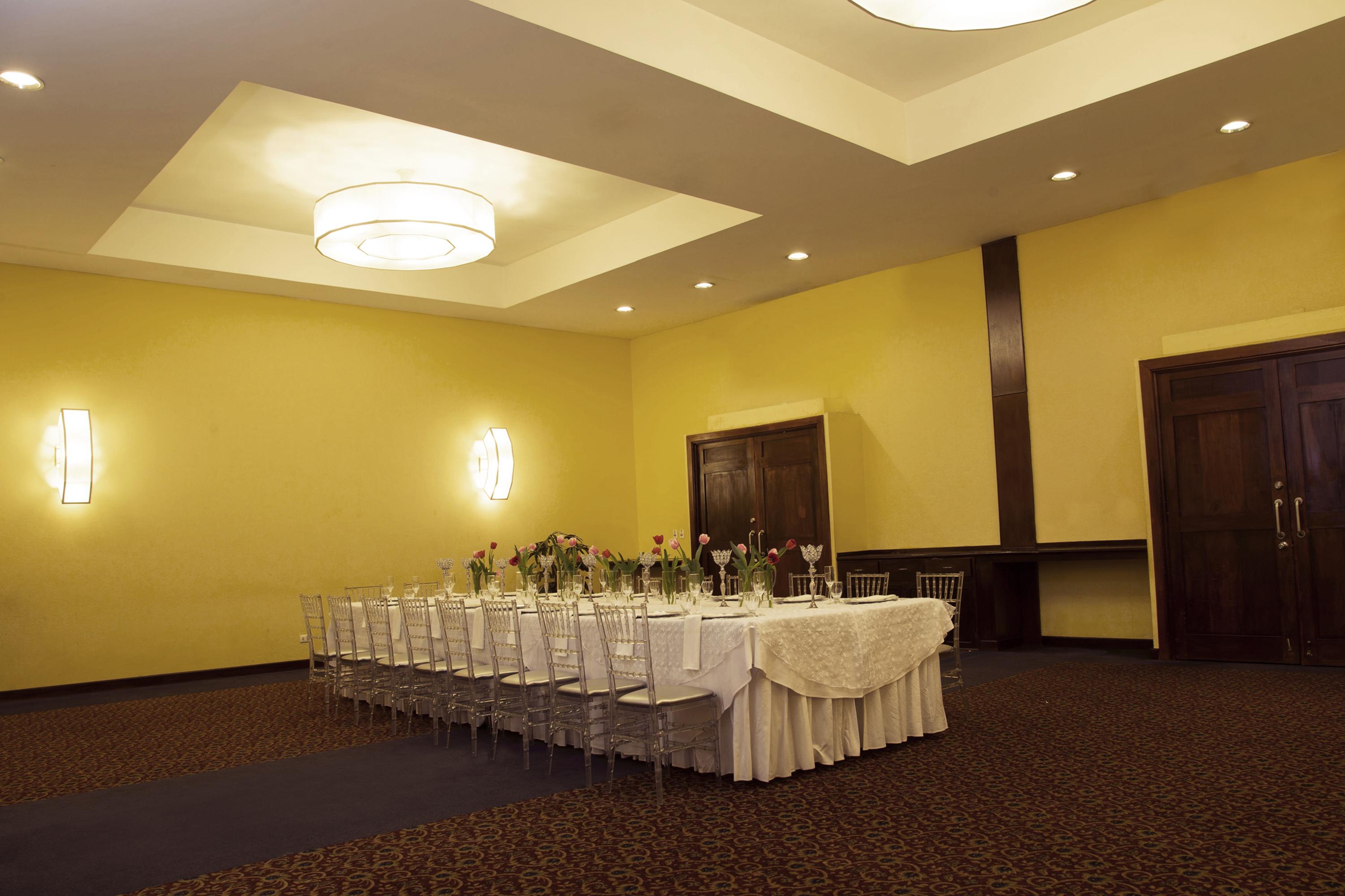Conquistador & Conference Center Hotel 4*
