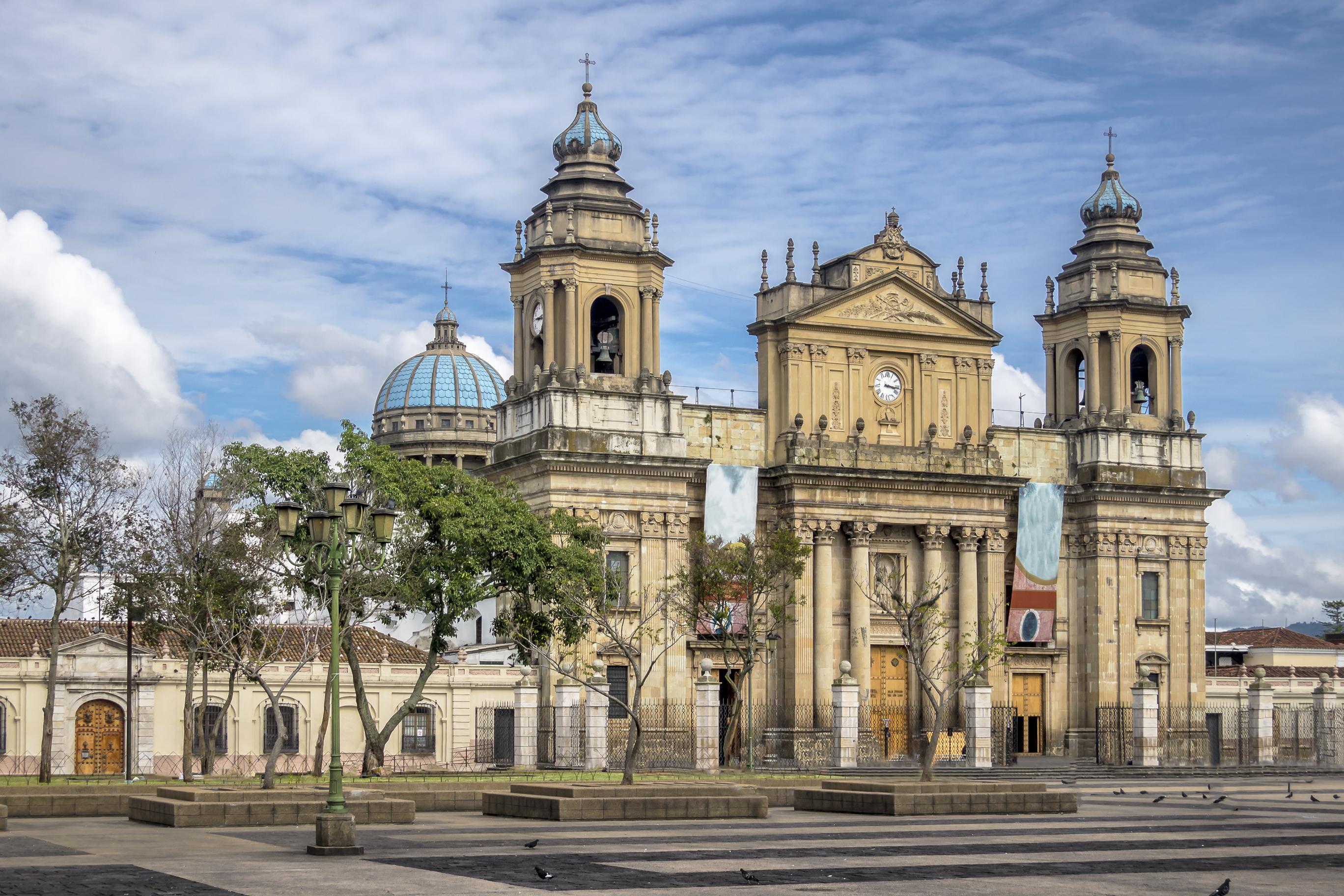 Hotel Conquistador & Conference Center Guatemala City