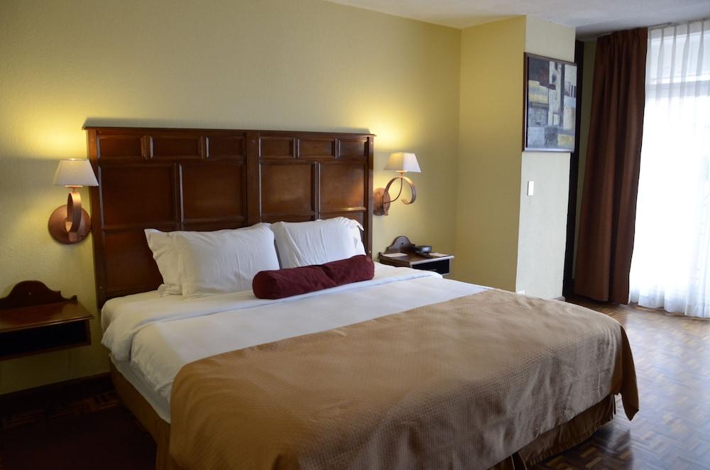 Conquistador & Conference Center Hotel Guatemala City