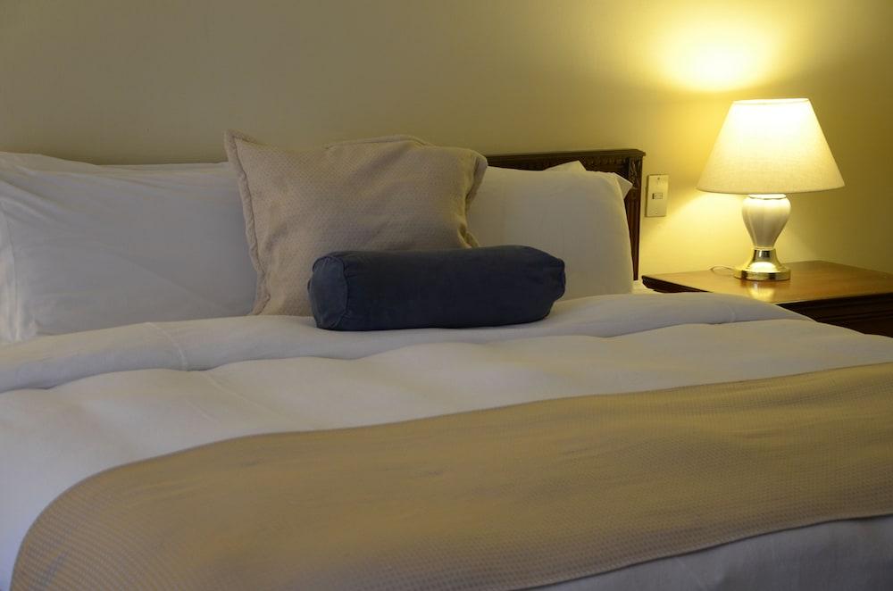 Conquistador & Conference Center 4* Guatemala City