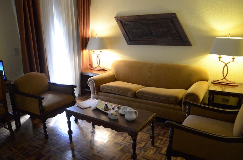 Conquistador & Conference Center Hotel 4*