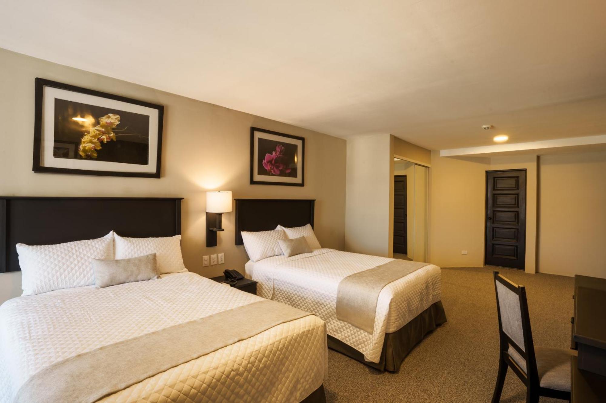 Conquistador & Conference Center Hotel 4*